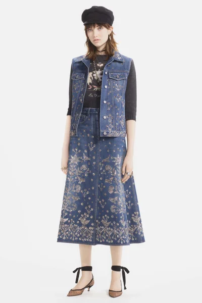 Look 11